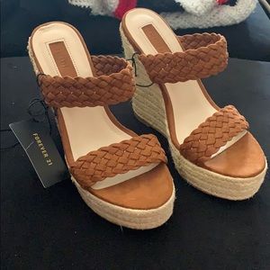 Forever 21 wedged high heels